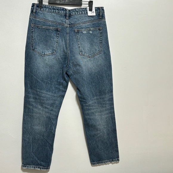 TNR High Rise Crop The Mom Jean Sz 30 Distressed Blue - Picture 2 of 8